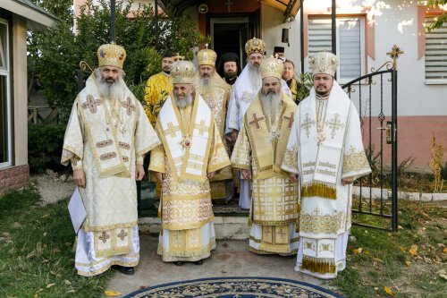 Mitropolia Basarabiei cultivă iubirea statornică pentru Biserica Strămoşească a poporului român Poza 230542