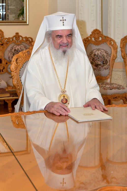 Vizită la Patriarhia Română a ambasadorului Republicii Georgia la Bucureşti Poza 230637