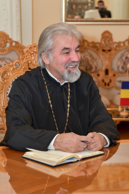 Vizită la Patriarhia Română a ambasadorului Republicii Georgia la Bucureşti Poza 230638
