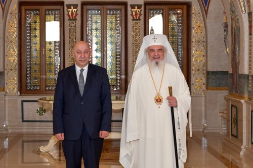 Vizită la Patriarhia Română a ambasadorului Republicii Georgia la Bucureşti Poza 230640