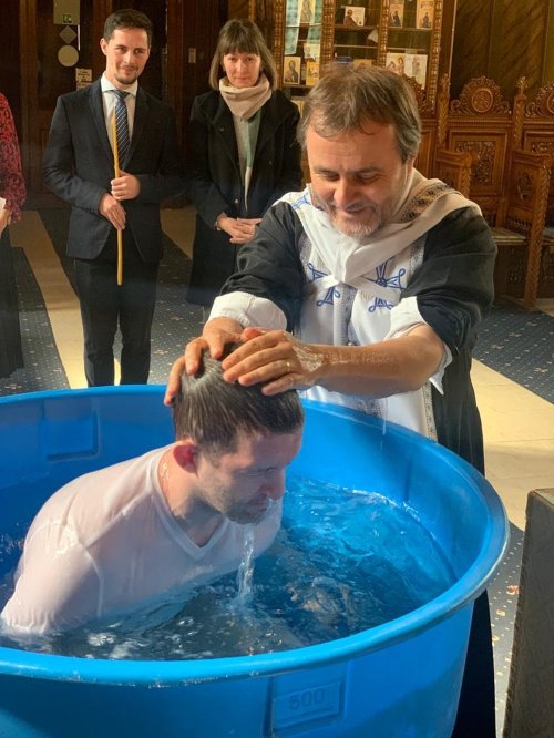 Botezul, începutul unei vieți noi Poza 230280