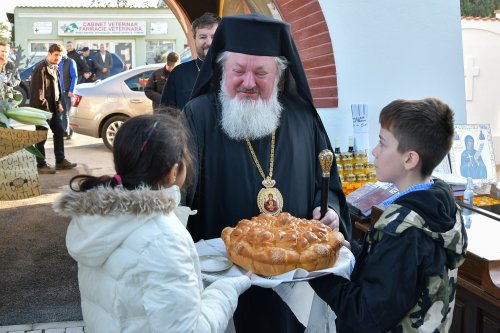 Patriarhul României a resfinţit biserica istorică a parohiei ilfovene Mierlari Poza 230865