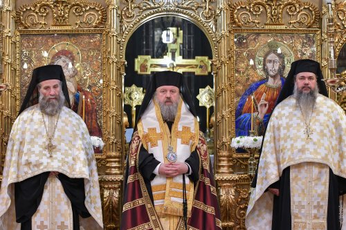 Slujba Privegherii pentru Sfântul Grigorie Palama la Catedrala Patriarhală Poza 231214