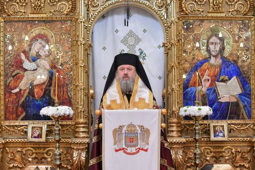 Slujba Privegherii pentru Sfântul Grigorie Palama la Catedrala Patriarhală Poza 231215