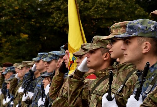Sărbătoare în Armata Română  Poza 231547