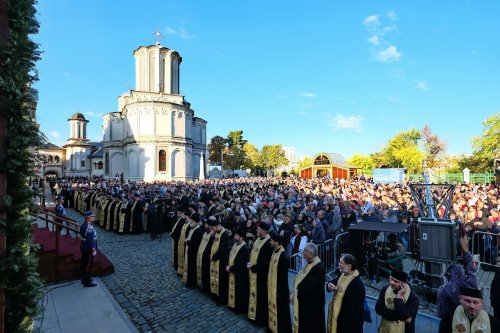 Sărbătoarea Ocrotitorului Bucureștilor pe Colina Patriarhiei Poza 231828