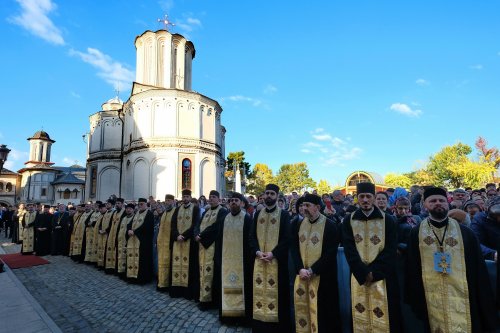 Sărbătoarea Ocrotitorului Bucureștilor pe Colina Patriarhiei Poza 231842