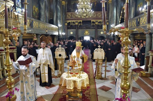 Clericii din județul Prahova s-au reunit la Palatul Patriarhiei Poza 232610