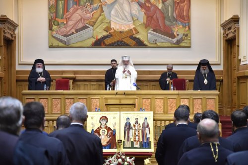 Clericii din județul Prahova s-au reunit la Palatul Patriarhiei Poza 232619