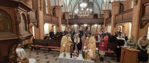 Vizită pastorală la parohii românești din Germania Poza 232728