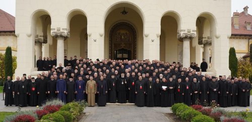 Conferința pastoral‑misionară a preoţilor din județul Alba Poza 232755