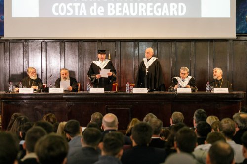 Părintele Marc‑Antoine Costa de Beauregard, doctor honoris causa la Iași Poza 233454