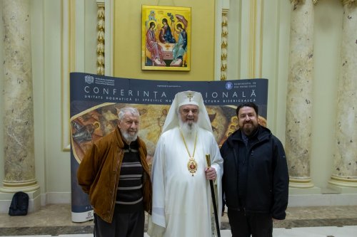 Conferință dedicată artei bisericești la Palatul Patriarhiei Poza 234055