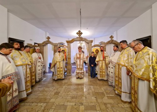 Sfinții Martiri Năsăudeni prăznuiți la Mănăstirea „Sfânta Treime” din Bichigiu Poza 233949