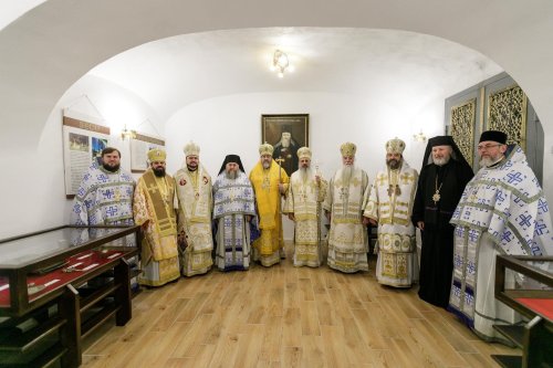 Sărbătoarea Sfântului Cuvios Paisie la Mănăstirea Neamț Poza 234183