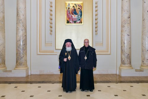 Ierarh al Bisericii Greco‑Catolice Melkite în vizită la Patriarhia Română Poza 234533