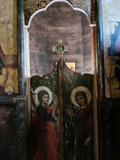 Bisericuța zămislită din liniște de la Mănăstirea Poza 234141