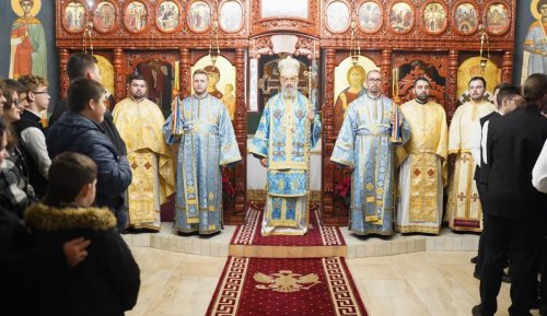 Hramul bisericii din incinta Seminarului Teologic Ortodox din Alba Iulia Poza 234868