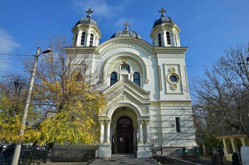 Odor duhovnicesc în Parohia „Sfântul Nicolae”-Vlădica din Bucureşti Poza 235322