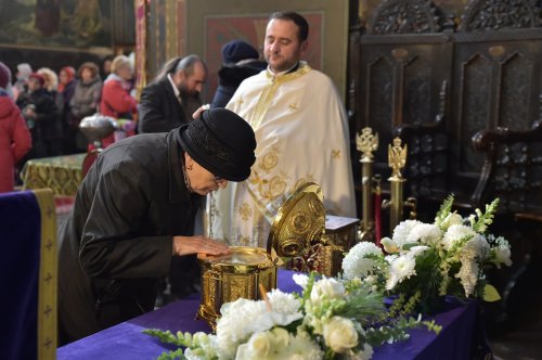 Odor duhovnicesc în Parohia „Sfântul Nicolae”-Vlădica din Bucureşti Poza 235331