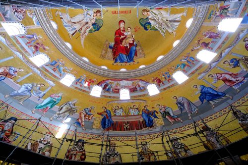 Patru ani de la sfințirea Altarului Catedralei Naționale Poza 235219