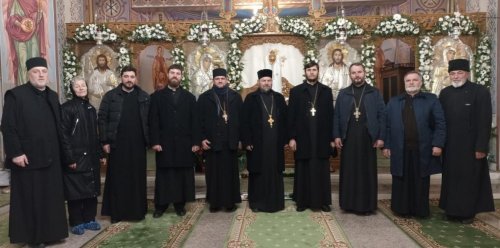 Preoți din Basarabia în vizită de lucru la Protoieria Târgu-Neamț Poza 235268