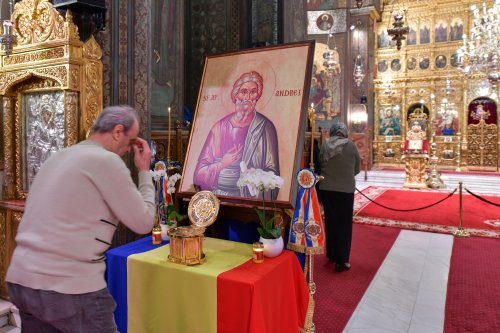 Laudă de seară adusă Ocrotitorului României la Catedrala Patriarhală Poza 235605