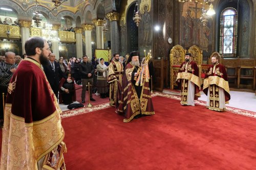 Apostolul românilor cinstit la Catedrala Patriarhală Poza 235669