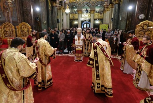 Apostolul românilor cinstit la Catedrala Patriarhală Poza 235677