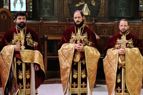 Apostolul românilor cinstit la Catedrala Patriarhală Poza 235696
