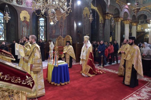 Patriarhul României a săvârşit Te Deum-ul de Ziua Naţională Poza 235880