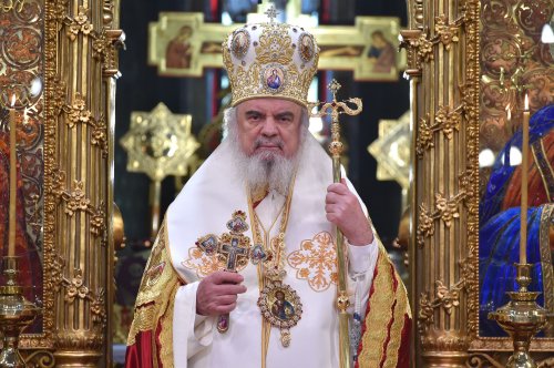 Patriarhul României a săvârşit Te Deum-ul de Ziua Naţională Poza 235896