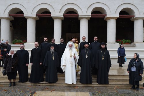 Patriarhul României a săvârşit Te Deum-ul de Ziua Naţională Poza 235898