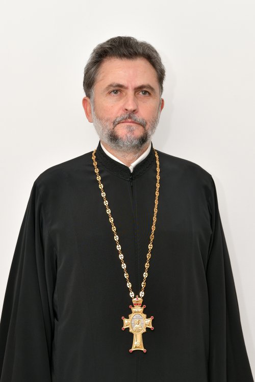 Un nou consilier patriarhal în cadrul Sectorului Relații bisericești, interreligioase și comunități bisericești externe Poza 235948