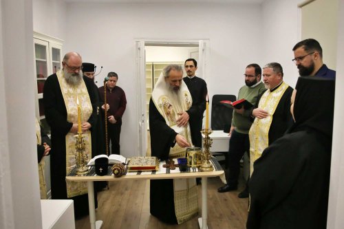 Sfințirea sediului Centrului de Studii Patristice al Arhiepiscopiei Iașilor Poza 235970