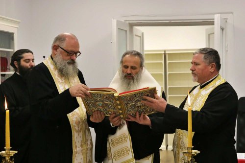 Sfințirea sediului Centrului de Studii Patristice al Arhiepiscopiei Iașilor Poza 235973
