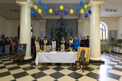 Ocrotitorul Colegiului Național „Sfântul Sava” sărbătorit cu emoție Poza 236275