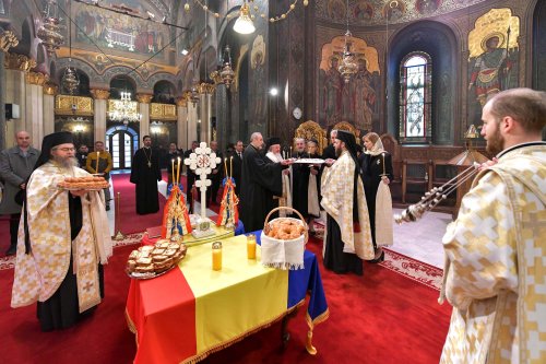 Pomenirea Regelui Mihai I la Catedrala Patriarhală Poza 236242