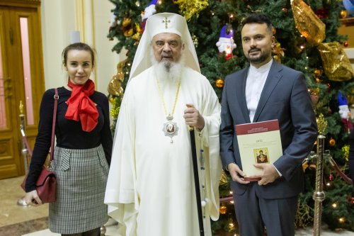 Spectacolul „Sfântul Nicolae în mijlocul copiilor” la Palatul Patriarhiei Poza 236389