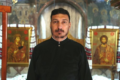 Darurile Sfântului Nicolae revărsate la Fântânele, Sibiu Poza 236786