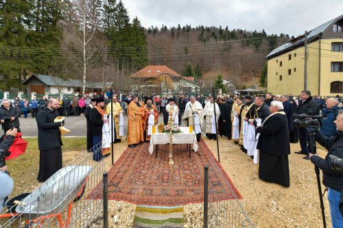 O nouă biserică va fi zidită în orașul Bușteni Poza 236844