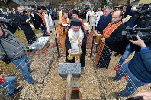 O nouă biserică va fi zidită în orașul Bușteni Poza 236855