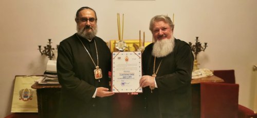 Ordinul „Maica Domnului Rugătoarea” oferit unui episcop sirian Poza 236865