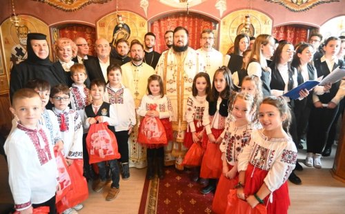Sărbătoare la Liceul Ortodox „Sfântul Nicolae” din Zalău Poza 236832