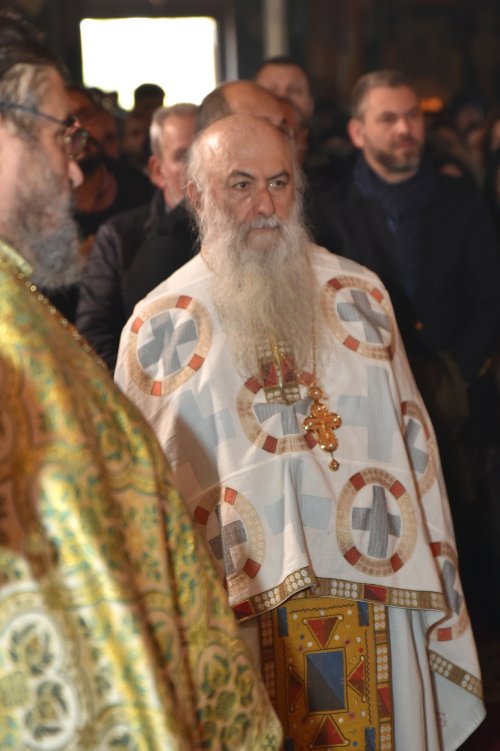 Întreită bucurie pentru comunitatea Bisericii „Sfântul Grigorie Palama” Poza 237049