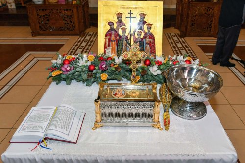 O nouă raclă cu moaștele Sfântului Voievod Constantin Brâncoveanu Poza 237260