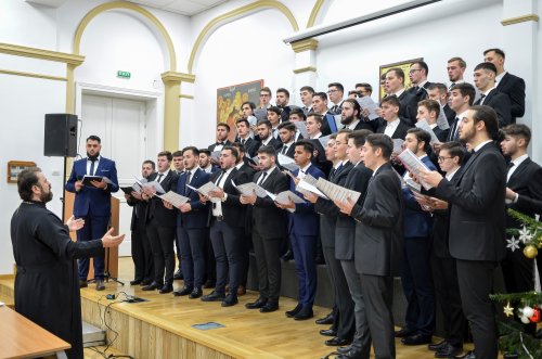 Tradiționalul concert de colinde al Facultății de Teologie Ortodoxă din București Poza 237600