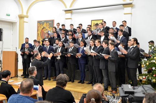 Tradiționalul concert de colinde al Facultății de Teologie Ortodoxă din București Poza 237603