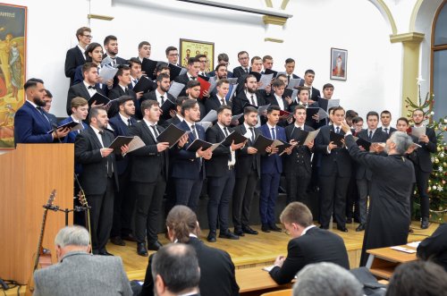 Tradiționalul concert de colinde al Facultății de Teologie Ortodoxă din București Poza 237608
