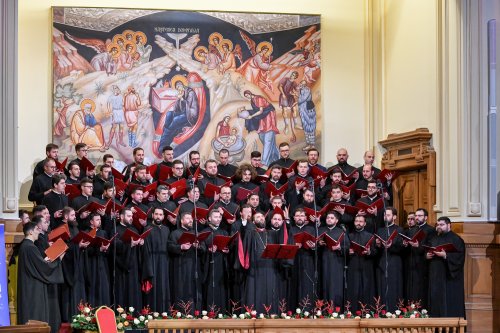 Concertul de colinde „Răsăritul cel de Sus” la Palatul Patriarhiei Poza 237950